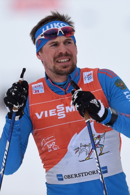 Tour de Ski: Geschichtsträchtig: Der Russe Sergej Ustjugow gewinnt als erster Langläufer bei der Tour de Ski vier Etappen in Serie.