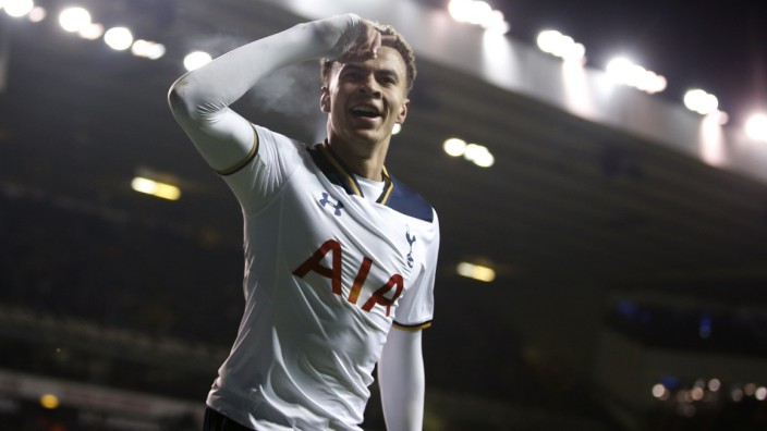 Tottenham's Dele Alli celebrates scoring their second goal