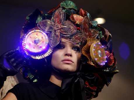 Ohren zu und durch, London Fashion Week, Foto: AP