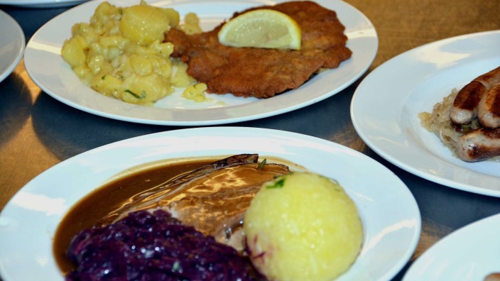 Symbolfoto Essen in Bayern