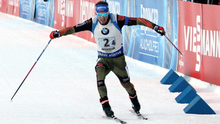 Biathlon in Antholz: Sieger im Fotofinish: Simon Schempp und die deutsche Staffel.