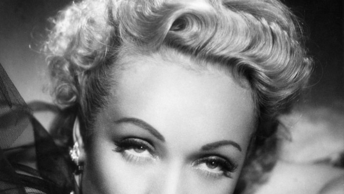 Marlene Dietrich bekommt Satire-Stern