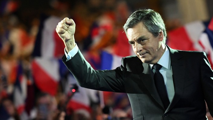 François Fillon: Fillon kämpferisch bei einer Wahlkampfveranstaltung am Sonntag.