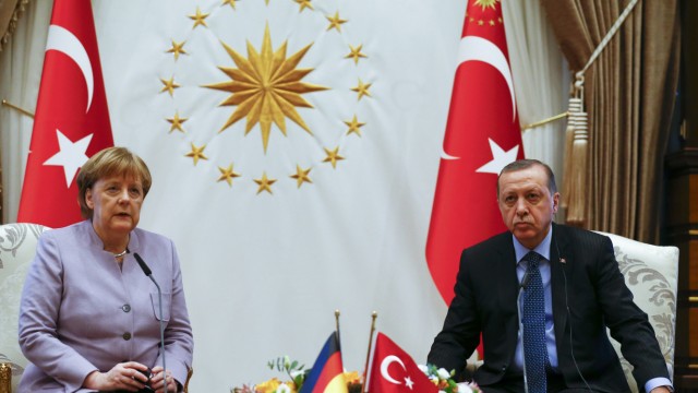 Turkish President Erdogan and German Chancellor Merkel meet in Ankara