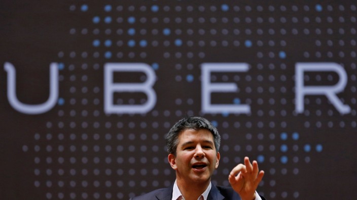 FILE PHOTO Uber CEO Kalanick speaks to students during an interaction at IIT campus in Mumbai