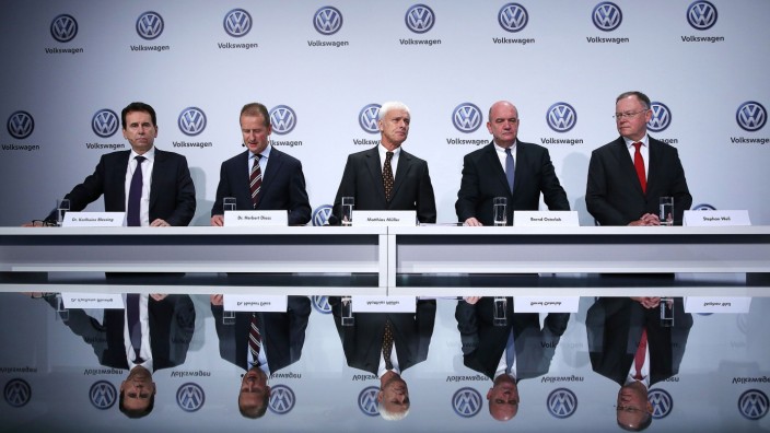 Niedersachsen: Das Land Niedersachsen hält 20 Prozent der Anteile an Volkswagen.