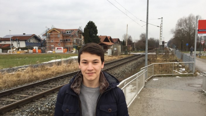 Zugunglück: Bernhard Lechner-Raith wurde bei dem Unglück leicht verletzt. Angst im Zug hat er trotzdem nicht, sagt er.