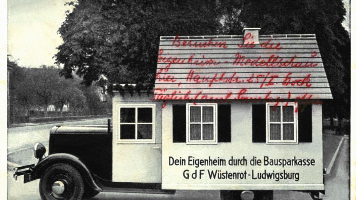 Geschichte: Werbe-Postkarte der Bausparkasse Wüstenrot aus dem Jahr 1937. Der erste Bausparvertrag des Unternehmens ging im Gründungsjahr 1924 an einen Eisenbahnoberinspektor aus Heidenheim.