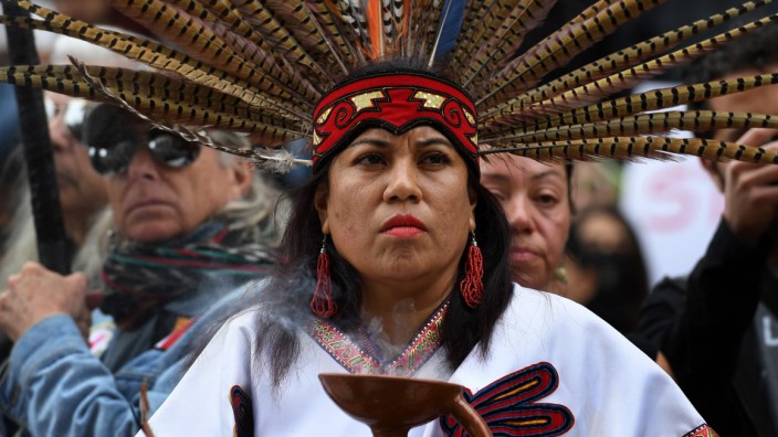 Dakota: Indianer kämpfen seit einem Jahr gegen die Pipeline in Dakota. Am Donnerstag wurde ihr Protestlager geräumt.