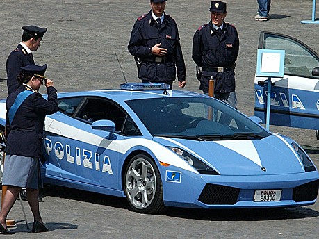 Lamborghini; italienische Polizei; dpa