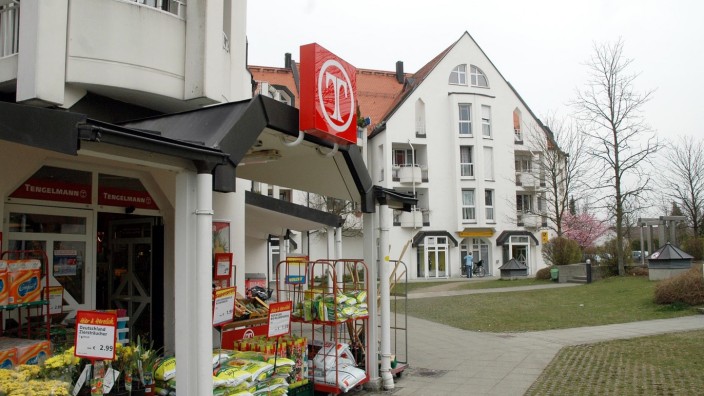 Ebersberg: Der Tengelmann in Zorneding in der Nähe der Post und drei weitere Läden im Landkreis Ebersberg werden zu Edeka-Filialen.