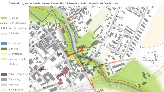 Nach dem Hochwasser: Ein Streifen aus Grünflächen und Gehölz entlang des Simbachs soll künftig die Stadt prägen. Fahrrad- und Gehwege sind rot eingezeichnet.