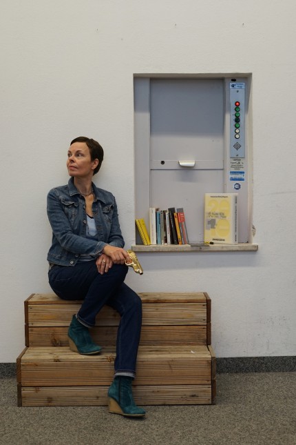 München: Schön unheimlich: Krimi-Autorin Iris Leister wurde 2016 mit dem Glauser-Preis ausgezeichnet.
