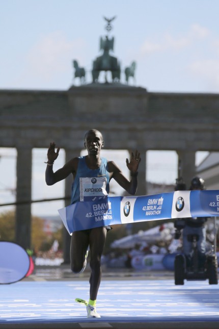 Kenya's Kipchoge crosses the finish line to win the men's 42nd Berlin marathon