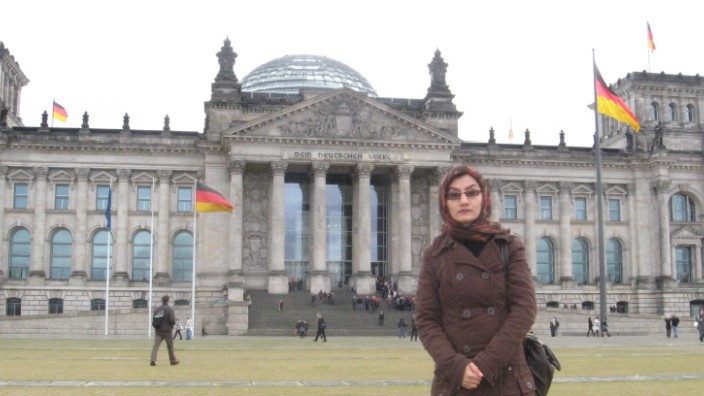 Sarah Faseli
Afghanin
Freiwillige Rückkehrerin
DAAD-Stipendiatin
Uni Kabul
Doktorandin an der Uni Bochum