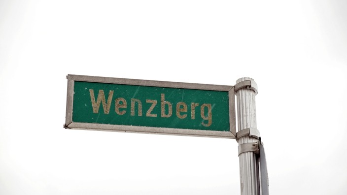 Diskussion zum Ickinger Wenzberg: Es bleibt vorerst bei dem NS-belasteten Namen.