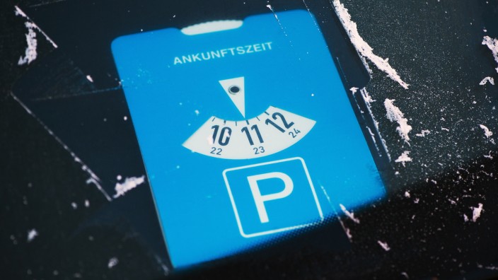 Diese Regeln gelten beim Parken mit Parkscheibe - Auto & Mobil - SZ.de