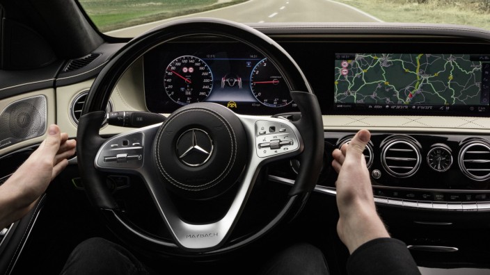 Mercedes-Benz Intelligent Drive in der neuen S-Klasse