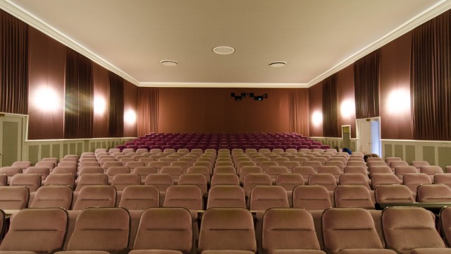 Kino-Eröffnung: Mit seinen 300 Plätzen ist das Capitol in Bad Tölz wohl einer der größten Kinosäle außerhalb von München.