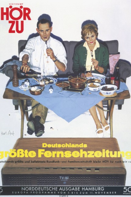 Programmzeitschriften: "Vor dem Fernsehen gibt's Hörzu": Mit diesem Slogan warb die älteste deutsche TV-Zeitung in den 1950ern (hier eine Ausgabe aus dem Jahr 1961).