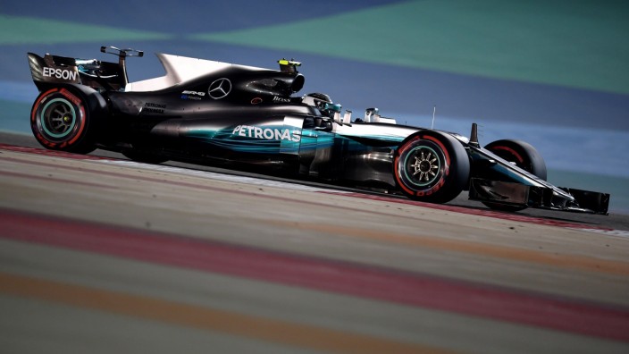 Formel 1 in Bahrain: Zum ersten Mal in seiner Formel-1-Karriere auf der Pole Position: Mercedes-Pilot Valtteri Bottas.