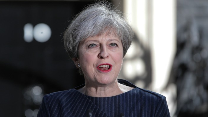Großbritannien: Theresa May bei der Ankündigung der Neuwahlen.