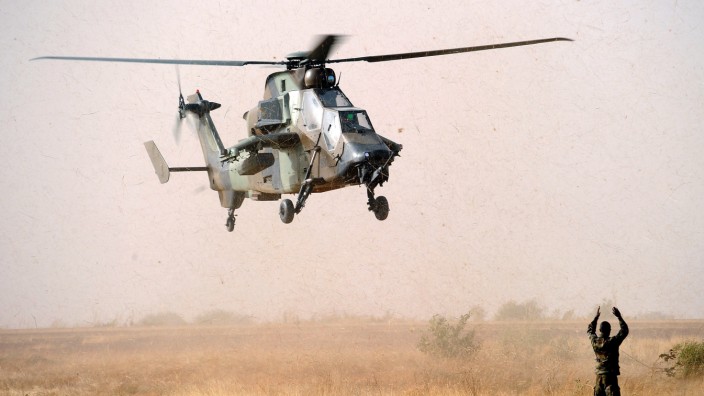 Bundeswehr: Ein Tiger-Kampfhubschrauber am Flughafen Mopti in Mali.