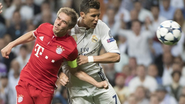 Abschied: Ungleicher Kampf: Philipp Lahm beim 1:1 gegen Cristiano Ronaldo.
