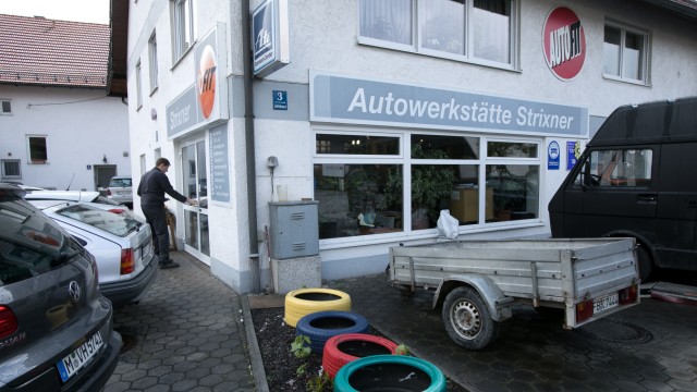 Autohaus Strixner in Aubing, Spieltränkergasse 3