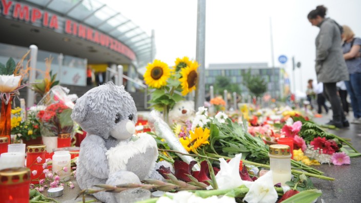 Trauer um die Opfer des Amoklaufs im OEZ in München, 2016
