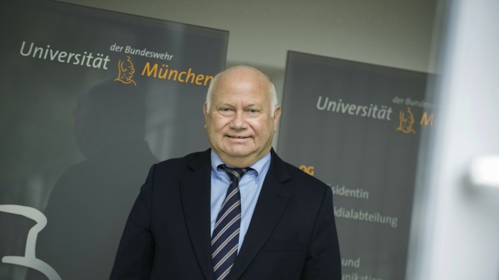 Neubiberg, BW-Uni, Professor Günter Hein