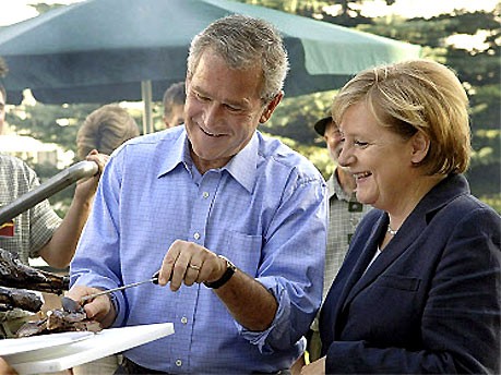 Bush, Merkel, Crawford, Ranch, dpa