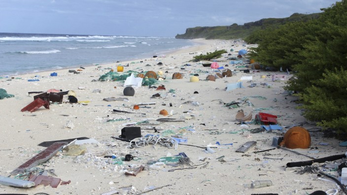 Abfälle: Schätzungen zufolge treiben rund 270 000 Tonnen Müll in den Weltmeeren.