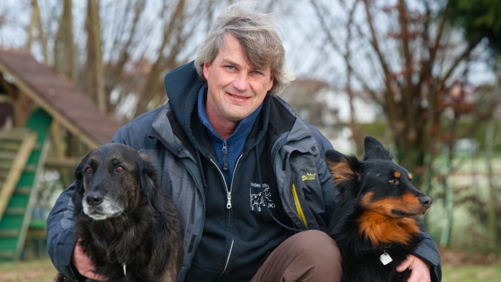 Ebersberg: Thomas Fichte, 50, arbeitet seit mehr als 20 Jahren als Trainer und betreibt eine Hundeschule in Ebersberg.