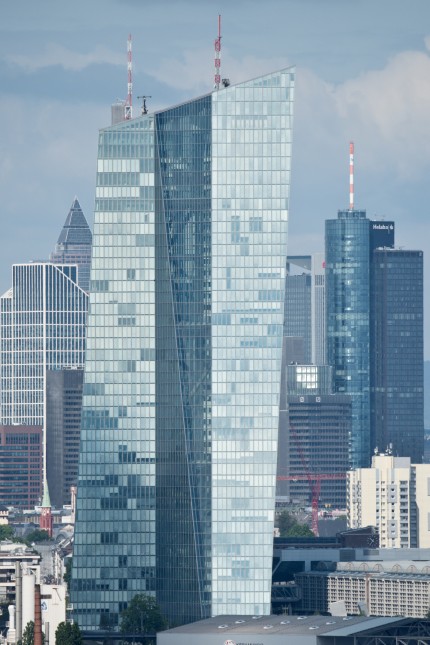 Frankfurter Skyline mit EZB