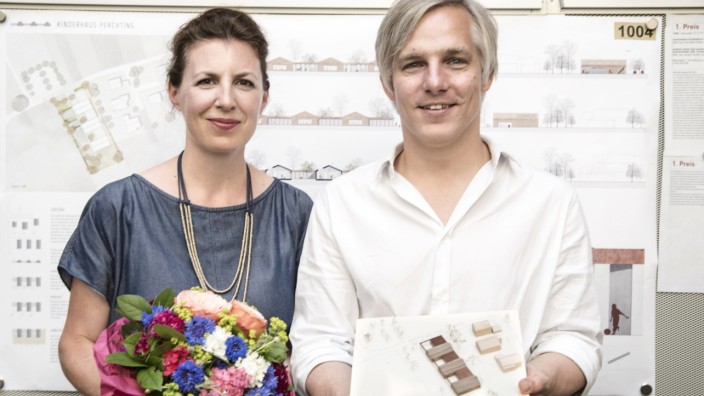 Architektenwettbewerb: Franziska Essler und Walter Waldrauch vom Büro "Raumstation Architekten" haben den 1. Preis gewonnen.