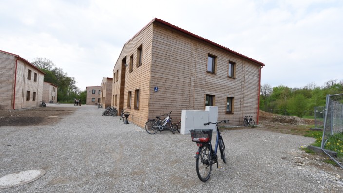 Wohnungssuche: Ein sicheres Zuhause: die Unterkunft für Flüchtlinge in Gräfelfing.