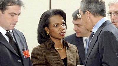 Verhandlungen um Zukunft des Kosovo: Die Forderung Russlands nach einer Fortsetzung der Verhandlungen fand kein Gehör bei den Amerikanern: US-Außenministerin Condoleezza Rice und der russische Außenminister Sergej Lavrov auf dem NATO-Russland-Rat.