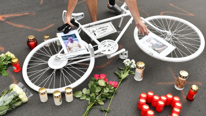 Mahnwache für getöteten Fahrradfahrer