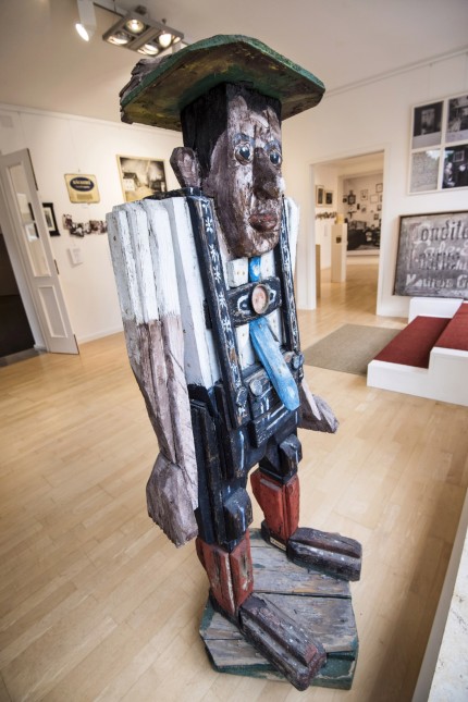 Zum 50. Todestag des Schriftstellers: Graf aus grobem Holz: Die Plastik stammt von Bildhauer Hans Schmitt und stammt aus dem Buchheim-Museum.