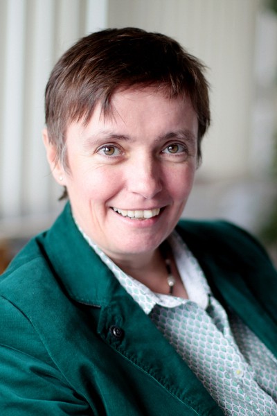 Forum: Friederike Welter, 55, ist Präsidentin des Instituts für Mittelstandsforschung Bonn (IfM Bonn) und Lehrstuhlinhaberin an der Universität Siegen. Zudem ist die Ökonomin bei internationalen Forschungsprojekten engagiert.