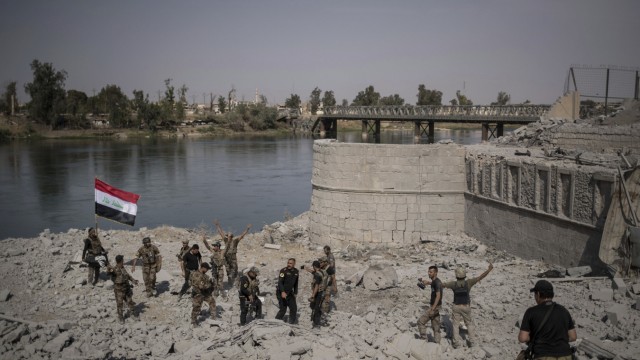 Irak: Mossul ist vom IS befreit, aber in weiten Teilen zerstört. Ähnlich schwer wie der Wiederaufbau wird sein, eine tragfähige Nachkriegsordnung zu finden.