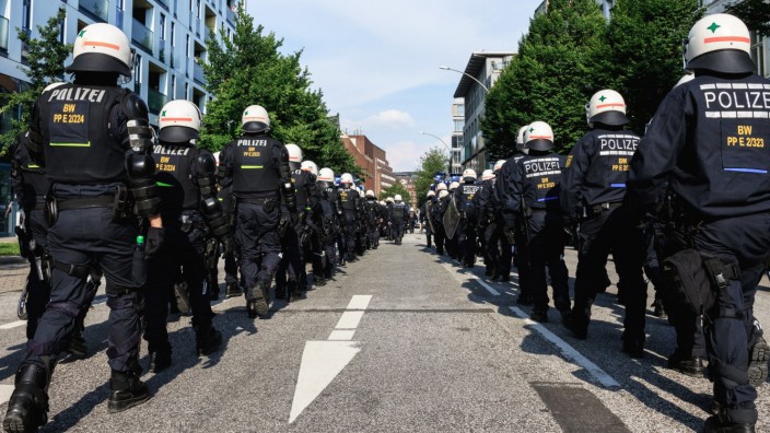 Polizisten in Hamburg