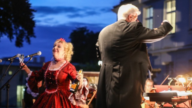 Kulturkreis Haimhausen: Auch in diesem Jahr veranstaltet der Kulturkreis wieder ein Mozart-Konzert am Haimhausener Schloss.