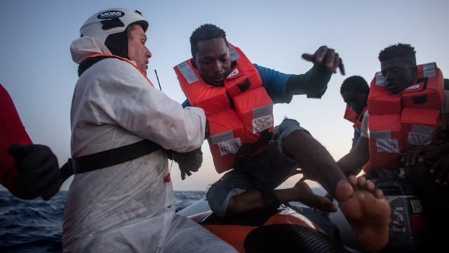 MOAS Search For Migrants On The Mediterranean