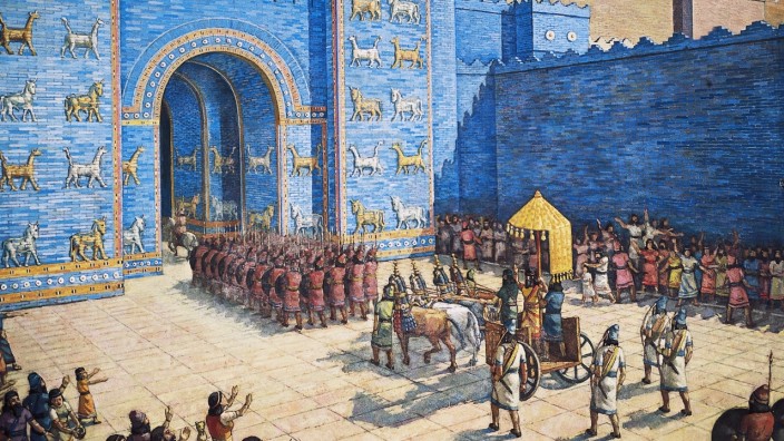 Reconstruction of Ishtar Gate in ancient Babylon