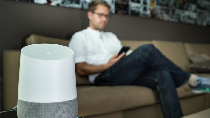 Smarter Lautsprecher mit Lernpotenzial - Google Home im Test