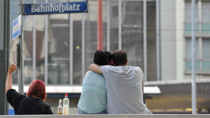 Neue Anlaufstelle: Alkoholabhängigen Menschen, die sich am Hauptbahnhof zum Trinken treffen, will der Träger Soziale Dienste im Lindwurm 12 helfen.