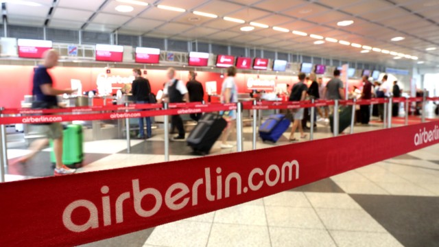 Airport: An den Schaltern der insolventen Fluggesellschaft Air Berlin ging am Mittwoch in München alles seinen gewohnten Gang.