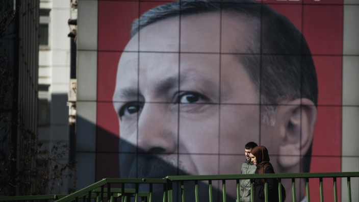 The Omnipresent Image Of President Erdogan As Turkey Faces Referendum